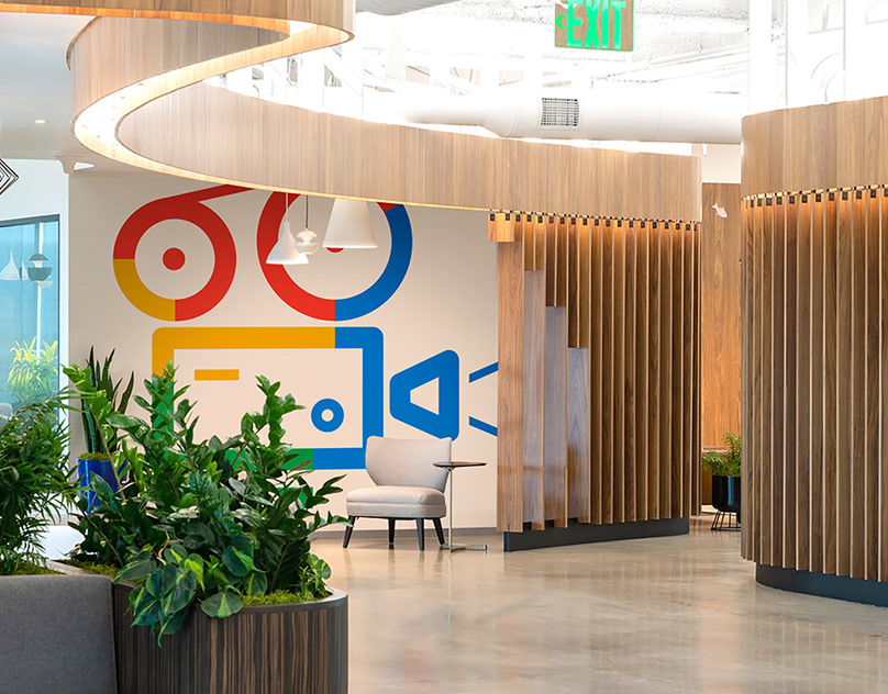 Colourful visual communication in an interior
