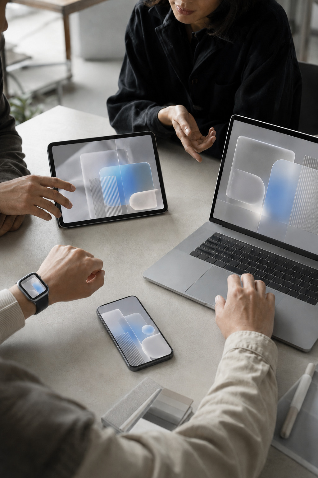 Apple Liquid Glass: Cross-platform design system enters the materialization stage editorial image 2