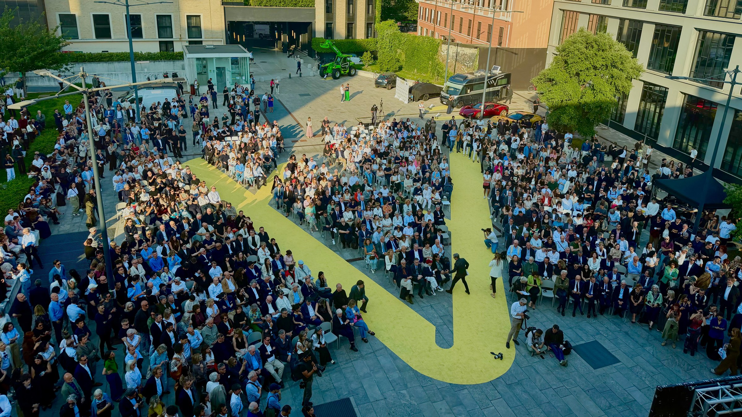 The 29th Compasso d’Oro: From a Lamp to a Railway Robot, Design’s Boundaries Keep Expanding editorial image 1
